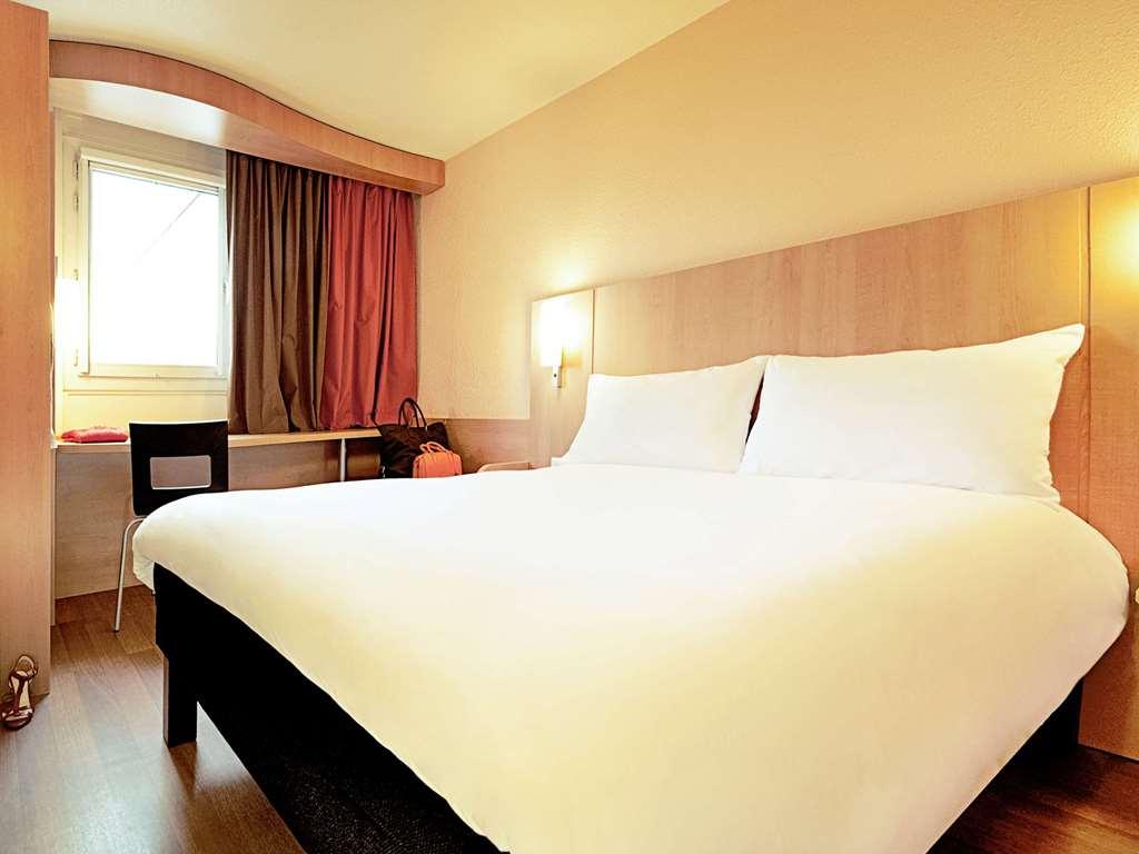 Hotel Ibis Rennes Beaulieu Cesson-Sévigné Pokój zdjęcie